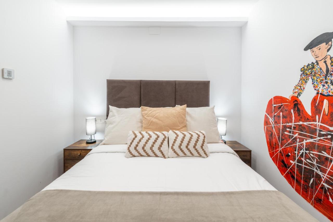 The Heart Of The City, Sol, By Monaro***** Madrid Exterior foto