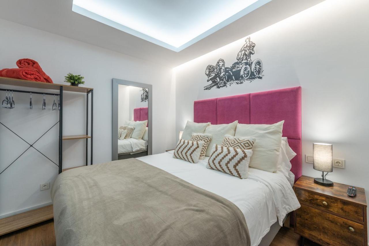 The Heart Of The City, Sol, By Monaro***** Madrid Exterior foto