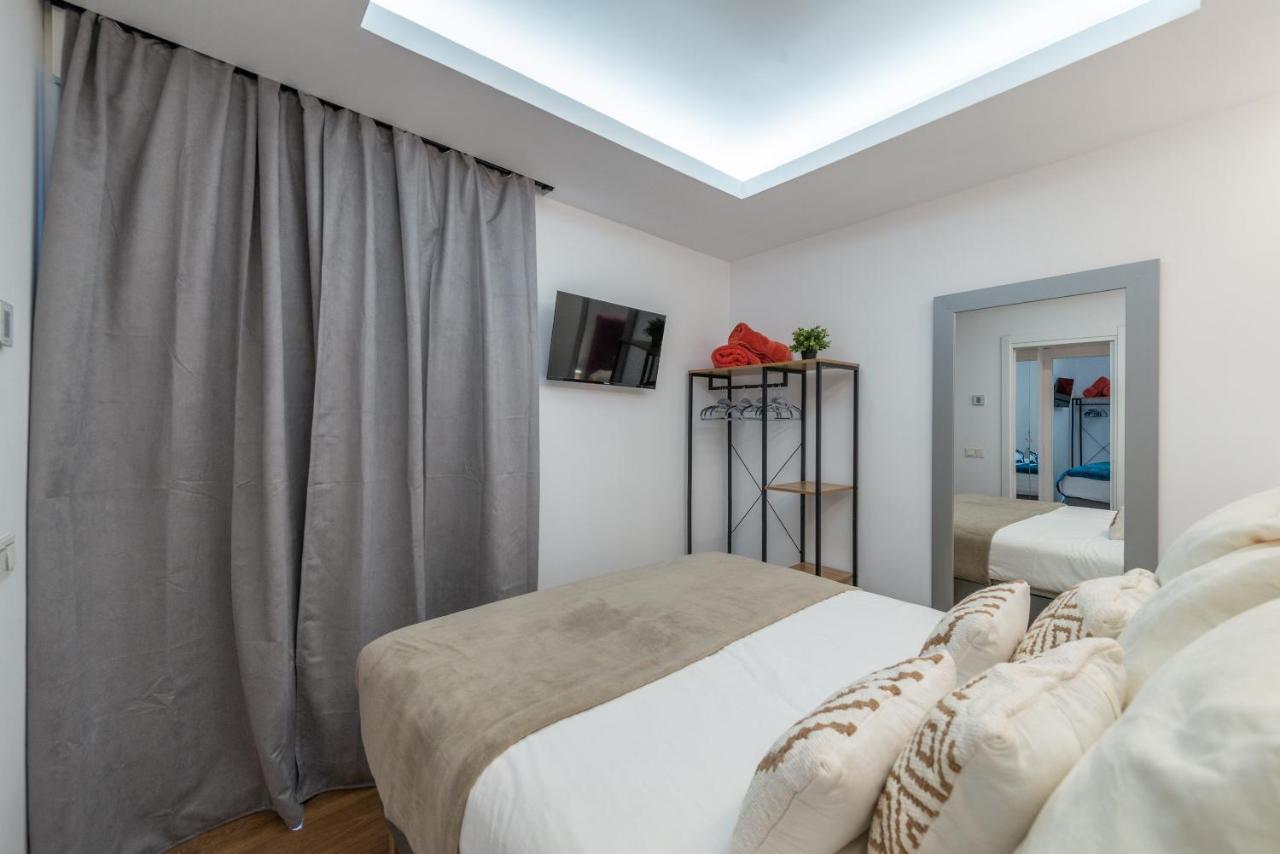 The Heart Of The City, Sol, By Monaro***** Madrid Exterior foto